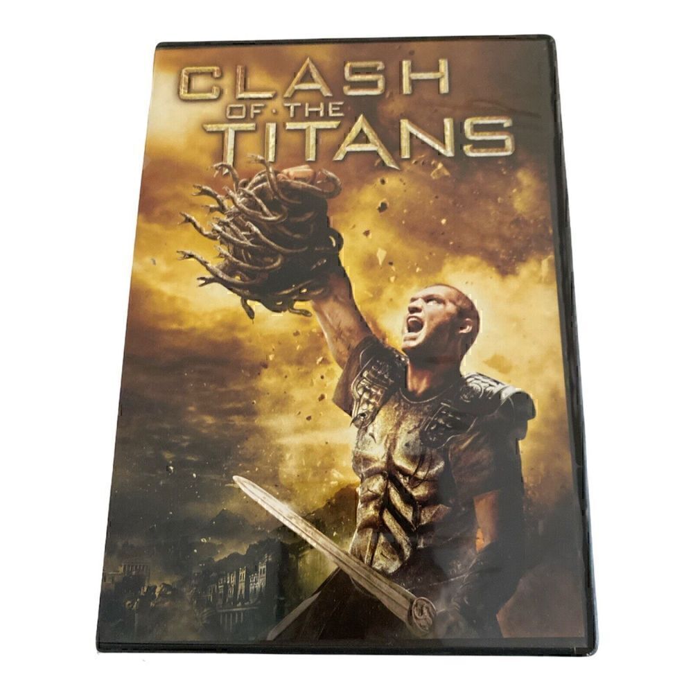Clash of the Titans DVD FREE US SHIPPING 2010 GOOD CONDITION